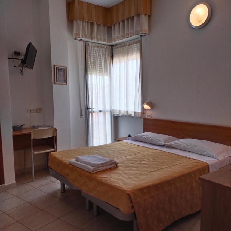 Hotel Goldene Rose - Doppelzimmer - 10