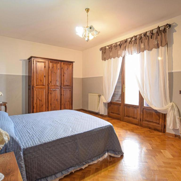 Accogliente Casa Con 4 Camere Da Letto - Casa Vacanze con 4 Camere da Letto - 20