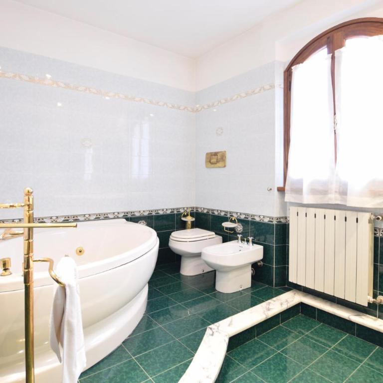 Accogliente Casa Con 4 Camere Da Letto - Casa Vacanze con 4 Camere da Letto - 25
