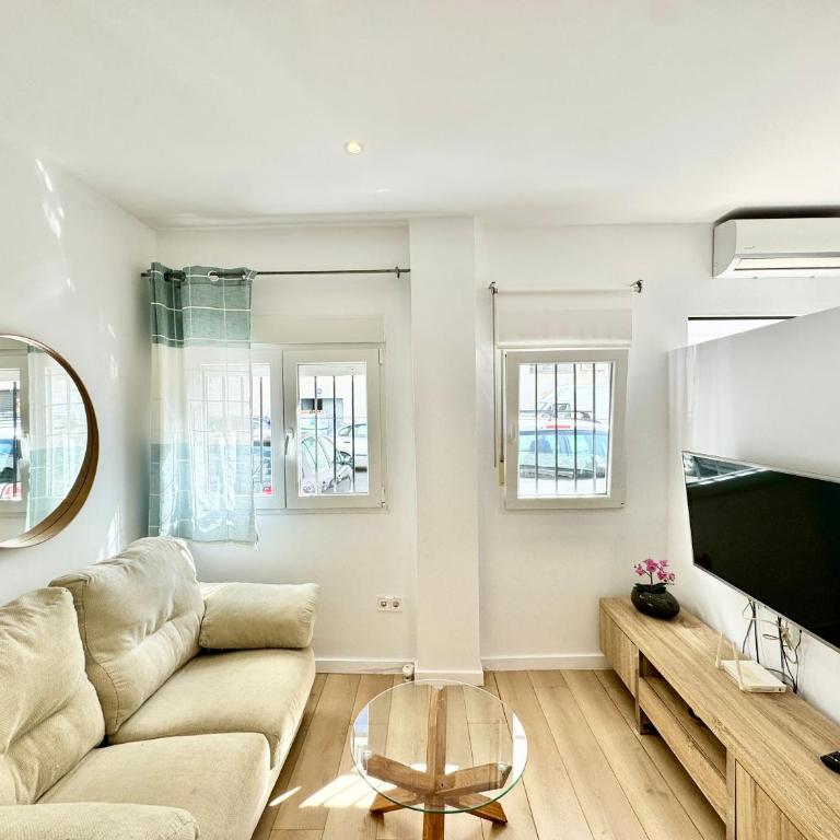 Cozy Ground Floor Apartment in the Heart of Marbella - EaW Homes - One-Bedroom Apartment - 2