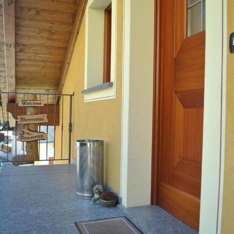 Appartamento Centro Storico - Appartamento con 2 Camere da Letto e con Vista Montagna - 3