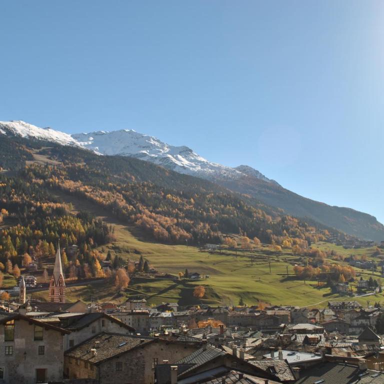 Appartamento Centro Storico - Appartamento con 2 Camere da Letto e con Vista Montagna - 8