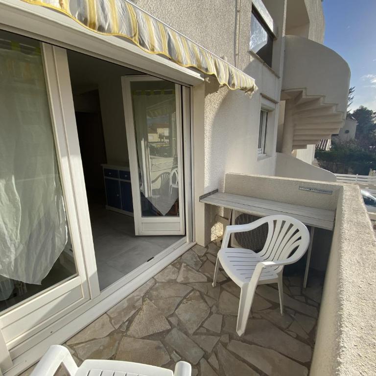 Narbonne-Plage : T2 climatisé, balcon, parking, à 100m de la plage, commerces à proximité - FR-1-795-12 - Apartamento - 1