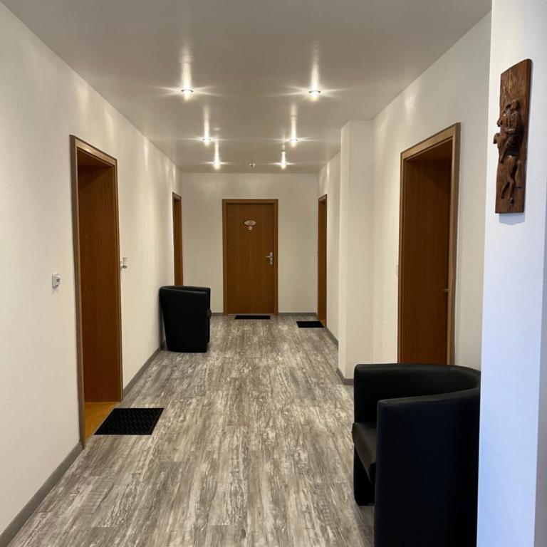 Gasthof Löwen - Familienzimmer mit Balkon - 13