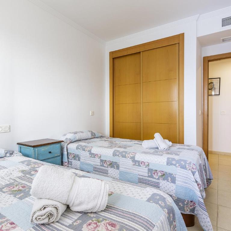 A&N Sea View Family Apartment with Pool & Parking - Three-Bedroom Apartment - 6