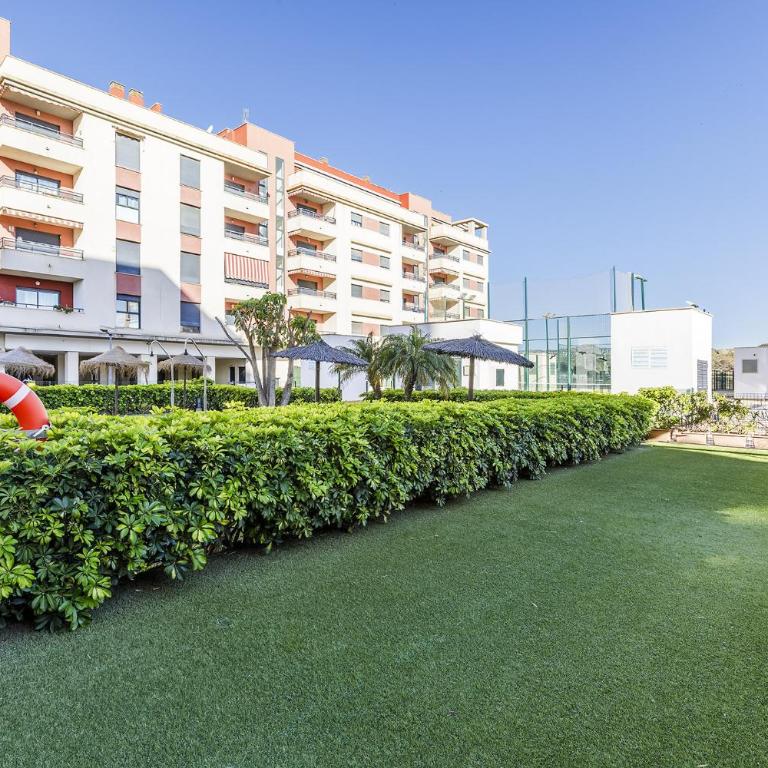 A&N Sea View Family Apartment with Pool & Parking - Three-Bedroom Apartment - 39
