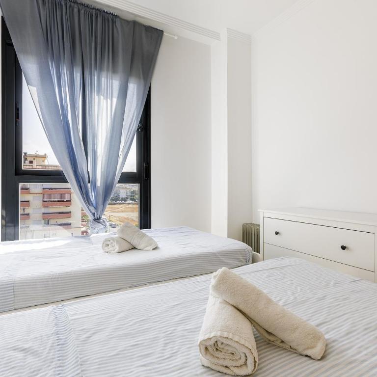 A&N Sea View Family Apartment with Pool & Parking - Three-Bedroom Apartment - 41