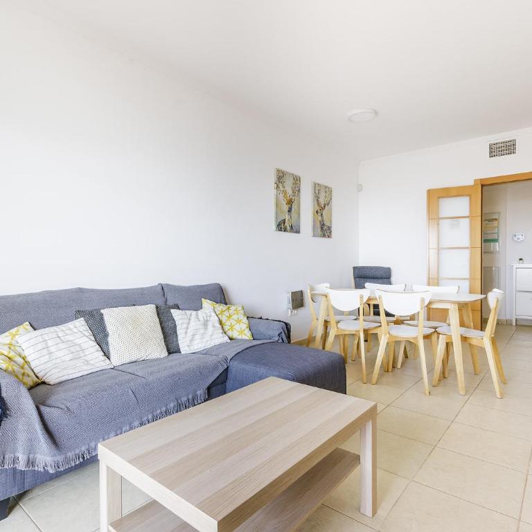 A&N Sea View Family Apartment with Pool & Parking - Three-Bedroom Apartment - 46