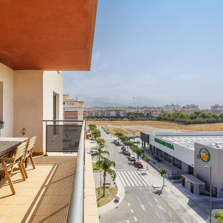 A&N Sea View Family Apartment with Pool & Parking - Three-Bedroom Apartment - 50