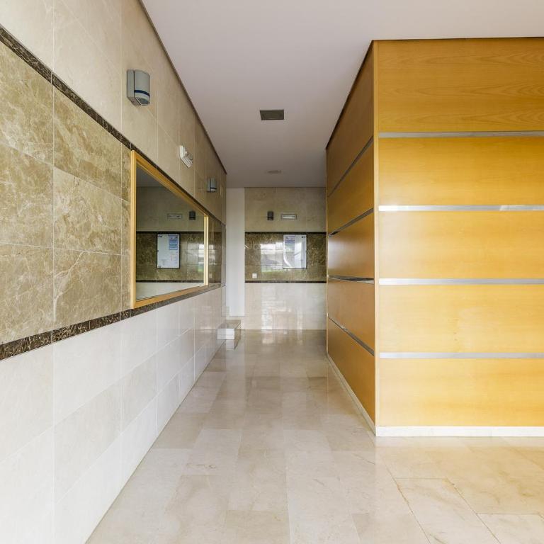 A&N Sea View Family Apartment with Pool & Parking - Three-Bedroom Apartment - 57