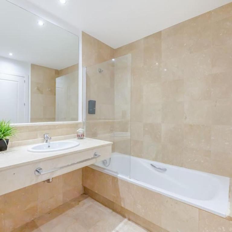 Great location 2 pools at Aloha Royal RDR385 - Two-Bedroom Apartment - 5