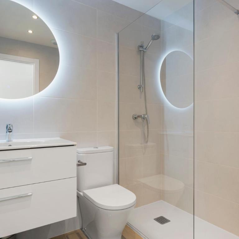 Luxury Apartment With Roof Terrace - Central Estepona - Apartamento de 2 dormitorios - 7