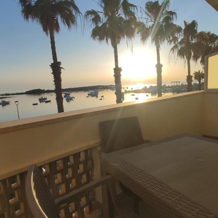 GoodStay Monti 105 Apartments - Appartamento con 2 Camere da Letto, Terrazza e Vista Mare - 1