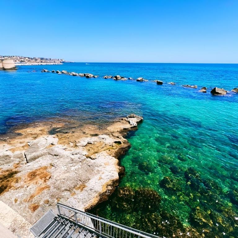Salty Soul Sea View Ortigia - One-Bedroom House - 49