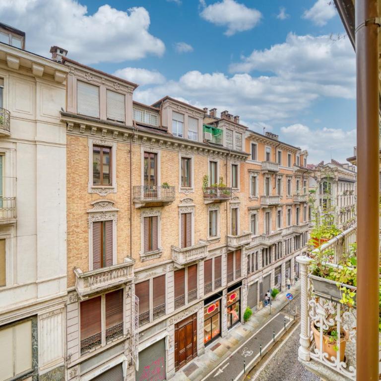 Residenza Bertola 23 - Appartamento Superior con 2 Camere da Letto - 3
