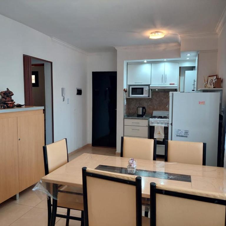 Departamento 2 amb con pileta y asador - Apartamento Estándar - 1