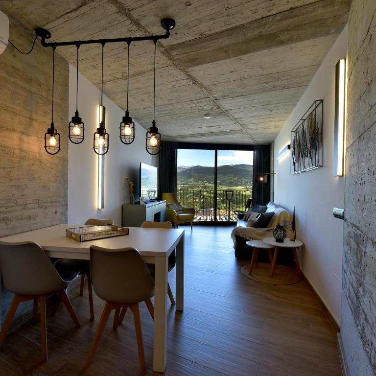 ELS 4 PICS - Apartamento de 2 dormitorios - 3