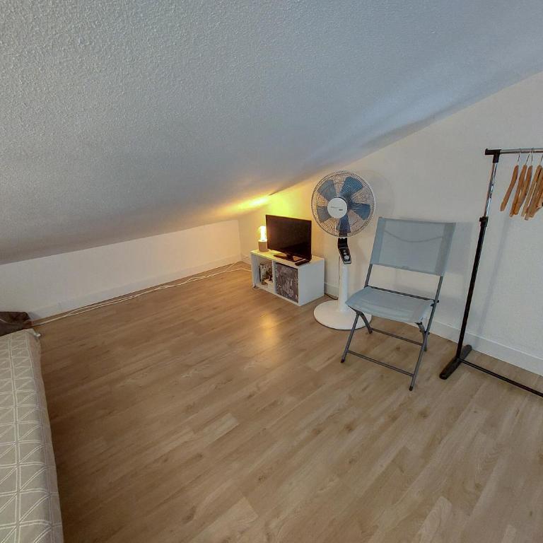 Superbe vue mer avec accès direct plage et parking - Apartment mit 2 Schlafzimmern - 36