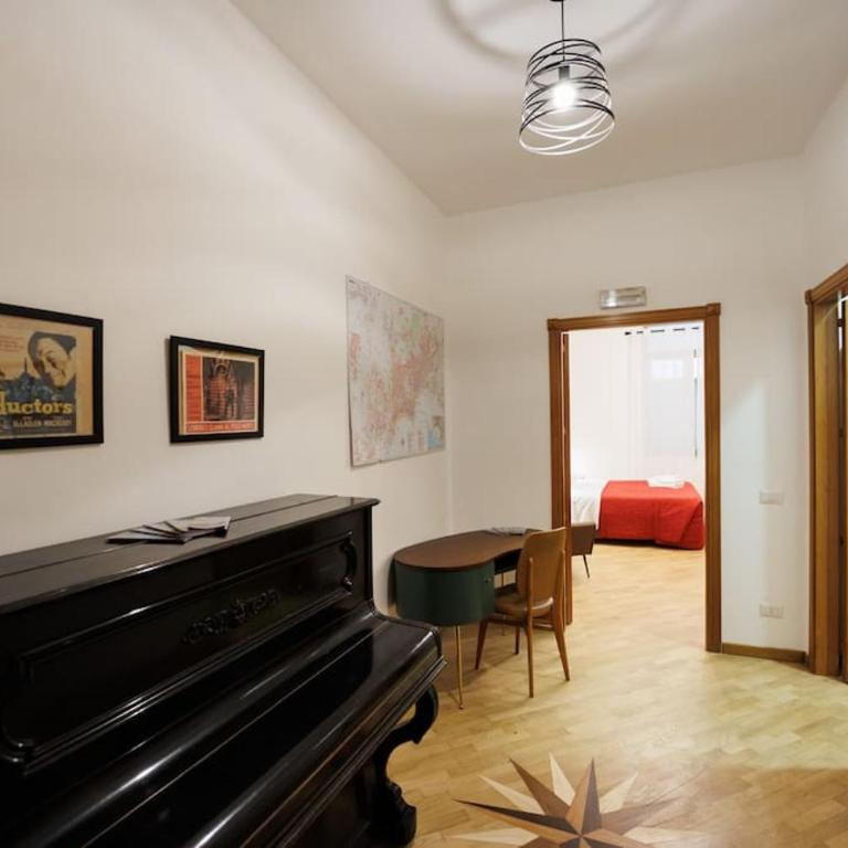 Dante Studio Apartment Super Central next metro By HouseinNaples - Two-Bedroom Studio Apartment - 19