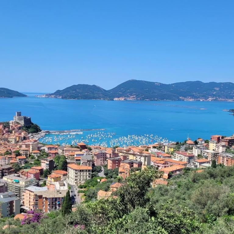 Miralunga Villetta Rossa - Casa con 3 Camere da Letto - 72
