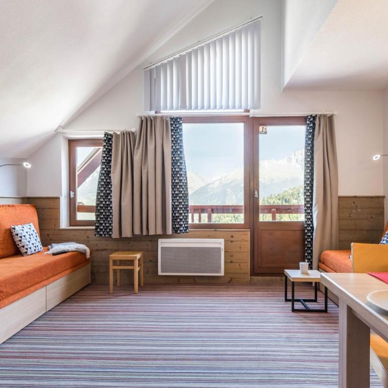 Résidence Pierre & Vacances Le Britania - One-Bedroom Apartment with Sleeping Alcove and Balcony (7 People) - Mountain View - 2