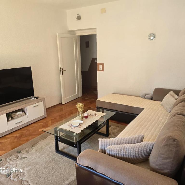 Apartman PARK - One-Bedroom Apartment - 2