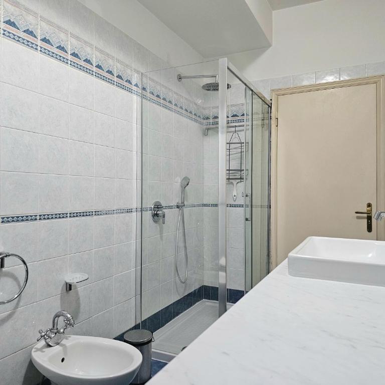 GuestHost - Lucca Roomy Apartment with Balcony and Parking! - Appartamento con 1 Camera da Letto - 15