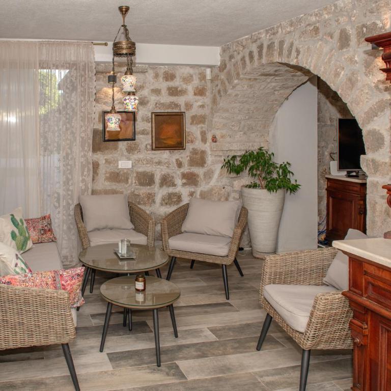 Villa Bilja Historic Stone Castle - Vila sa 2 Spavaće Sobe - 17