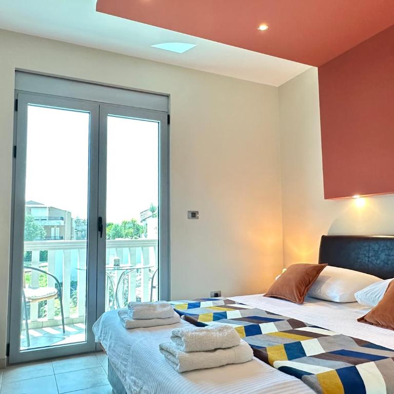 Vila Jadranka Apartments - Apartment with Sea View - 13