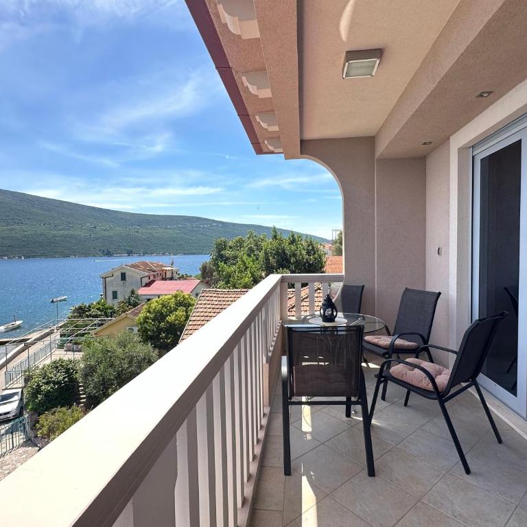 Vila Jadranka Apartments - Apartment with Sea View - 2