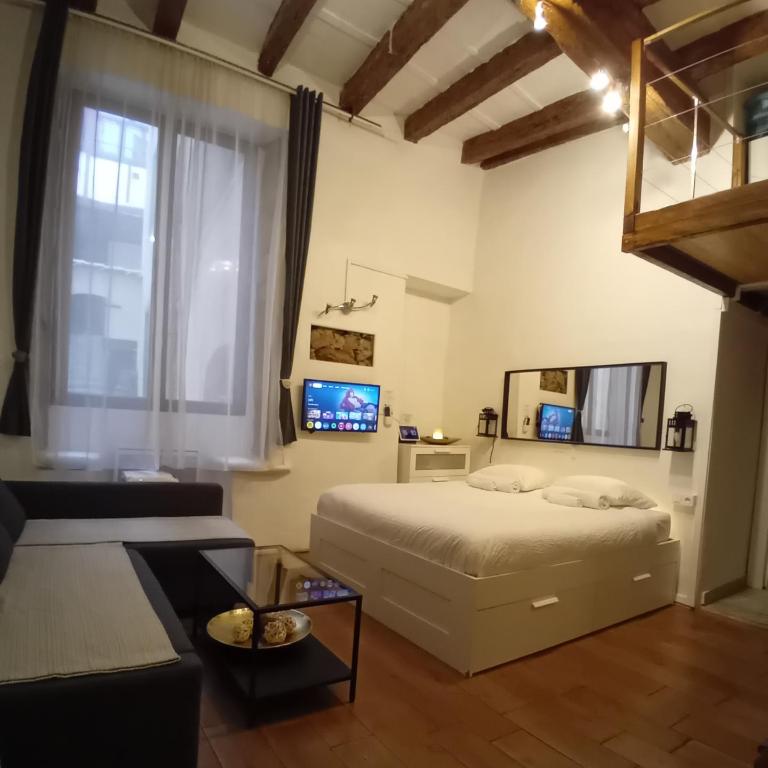 Loge du Vieux Lyon Chambre d'hôtes - Chambre Familiale Deluxe - 10