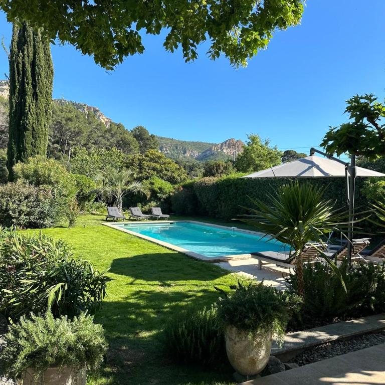 Maison de vacances à Cassis - Villa avec Piscine Privée - 2
