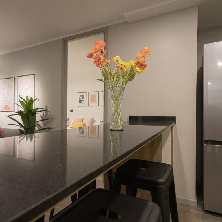 Tu Refugio Urbano Apartamento Acogedor y Familiar - Apartamento - 30