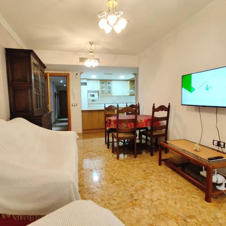 Apartamento Torrevieja el cura playa - Two-Bedroom Apartment - 5