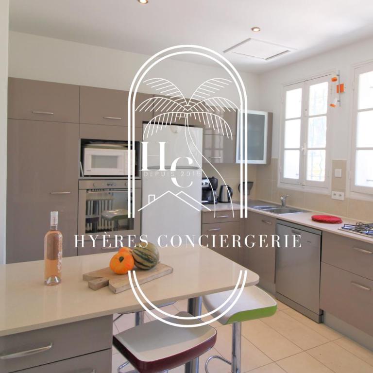 Les Grillons Pieds dans l'eau Beau Rivage By HC - Maison de Vacances 4 Chambres - 11
