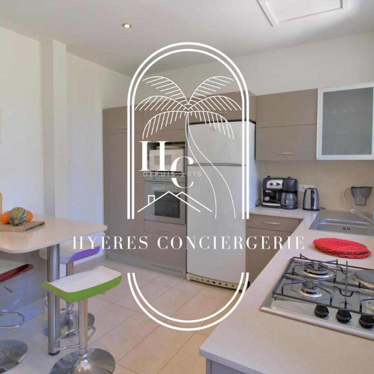 Les Grillons Pieds dans l'eau Beau Rivage By HC - Maison de Vacances 4 Chambres - 14