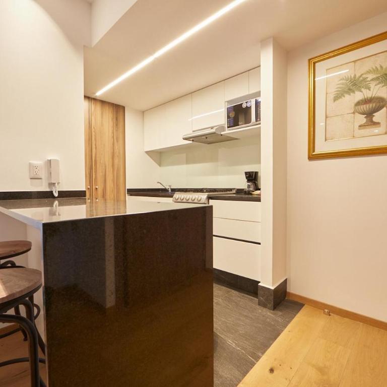 City Retreat Workspace, Wifi, Pool, Gym &parking - Apartment - 11
