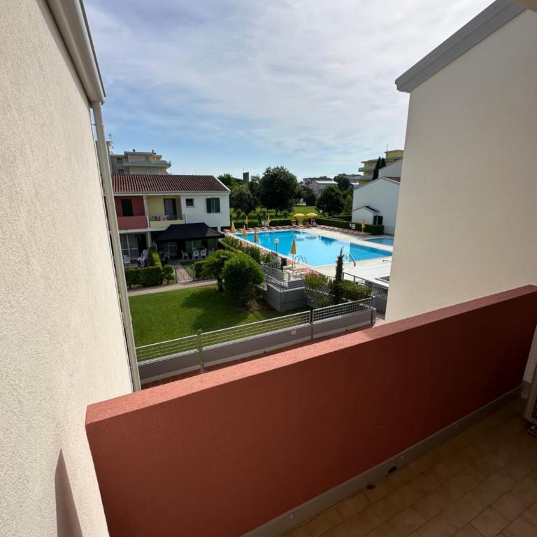 Villaggio Luna Swimmingpool- Agenzia Cocal - Appartamento su 2 Livelli - 11