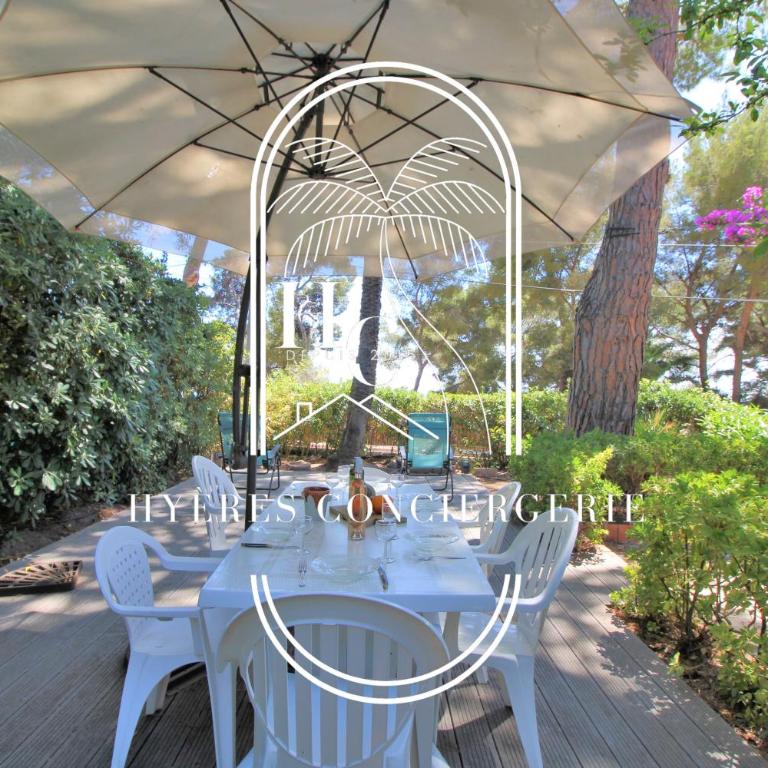 Les Grillons Pieds dans l'eau Beau Rivage By HC - Maison de Vacances 4 Chambres - 32