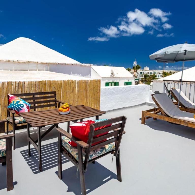 The Beach House - Central location - Private Plunge Pool - Roof Terrace - 100m to Beach - Casa - 24