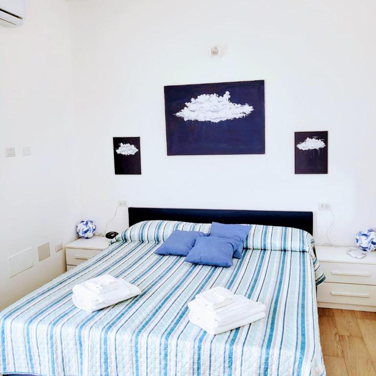 Stramontel - King Room - 49