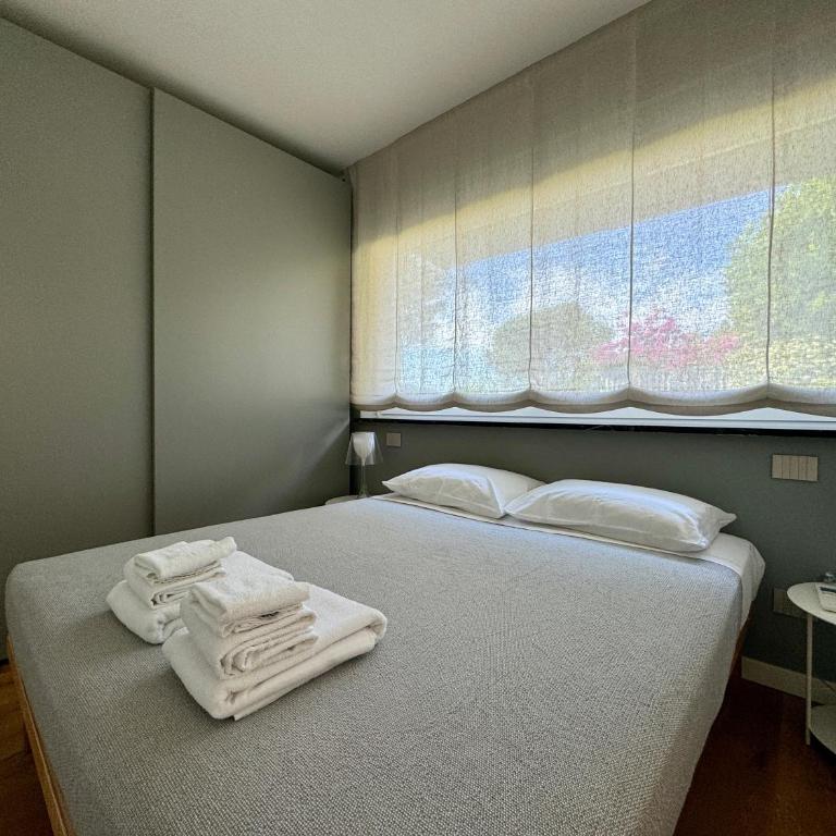 Exclusive designer apartment Facing Palmaria Island Spacious scenic terrace Bright Modern Interiors Fully equipped kitchen Air conditioning Private parking Up to 6 guests - Casa Vacanze - 28