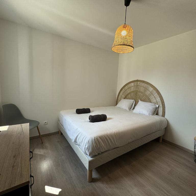 Le Refuge - Parking Gratuit - 6 pers - Wi-Fi - Maison 2 Chambres - 8