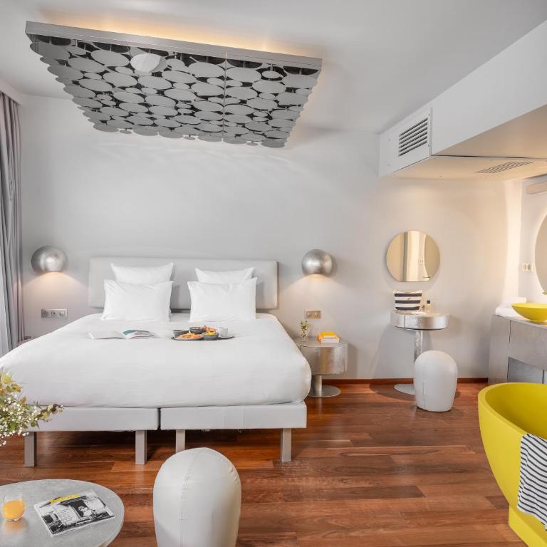 Hotel OFF Paris Seine - Suite Designer Silver - 3