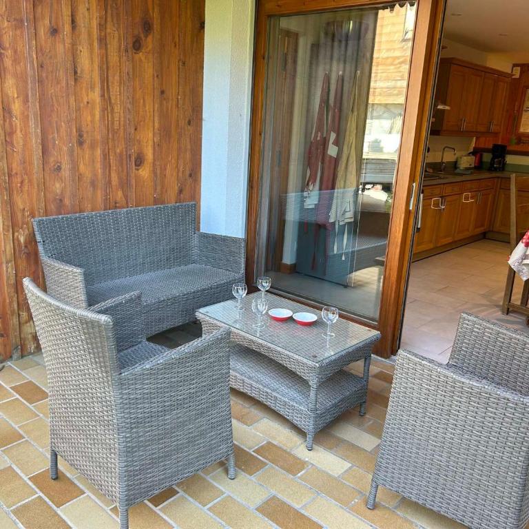 Appartement Spacieux - Terrasse, Jardin et Cheminée - À 5 Min du Centre des Gets - FR-1-623-100 - Appartamento (8 Adulti) - 14