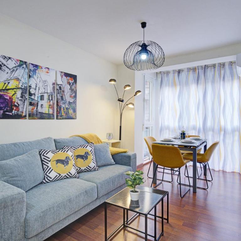Apartamento céntrico en Granada con WIFI - Three-Bedroom Apartment - 4
