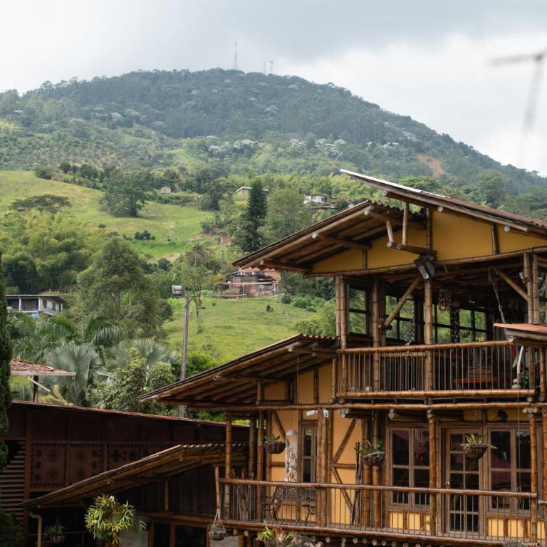 Hotel Pachamama Campestre - Suite con vistas a la ciudad - 11