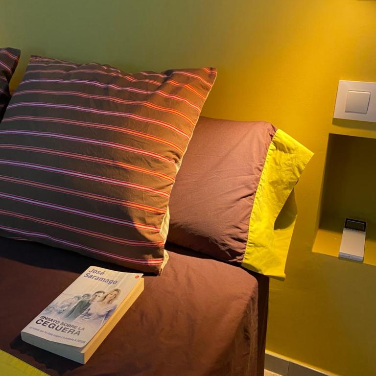 A los pies del castillo, entre las dos playas - Apartamento de 1 dormitorio - 2