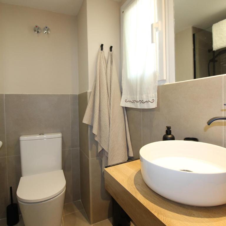 Hostal Las Acacias - Habitación Doble Estándar con ventilador - 10