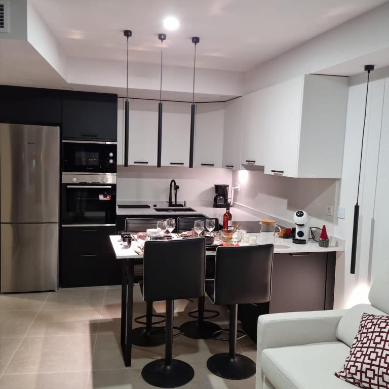 "BOUTIQUE H8" Beach Roof Terrace Infinity Pool Bar SPA Padel Swimming Pool - Apartamento de 1 dormitorio - 16